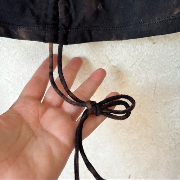 Motel Rocks DARL CROP TOP IN BLACK RUST TIE DYE - Picture 8 of 10